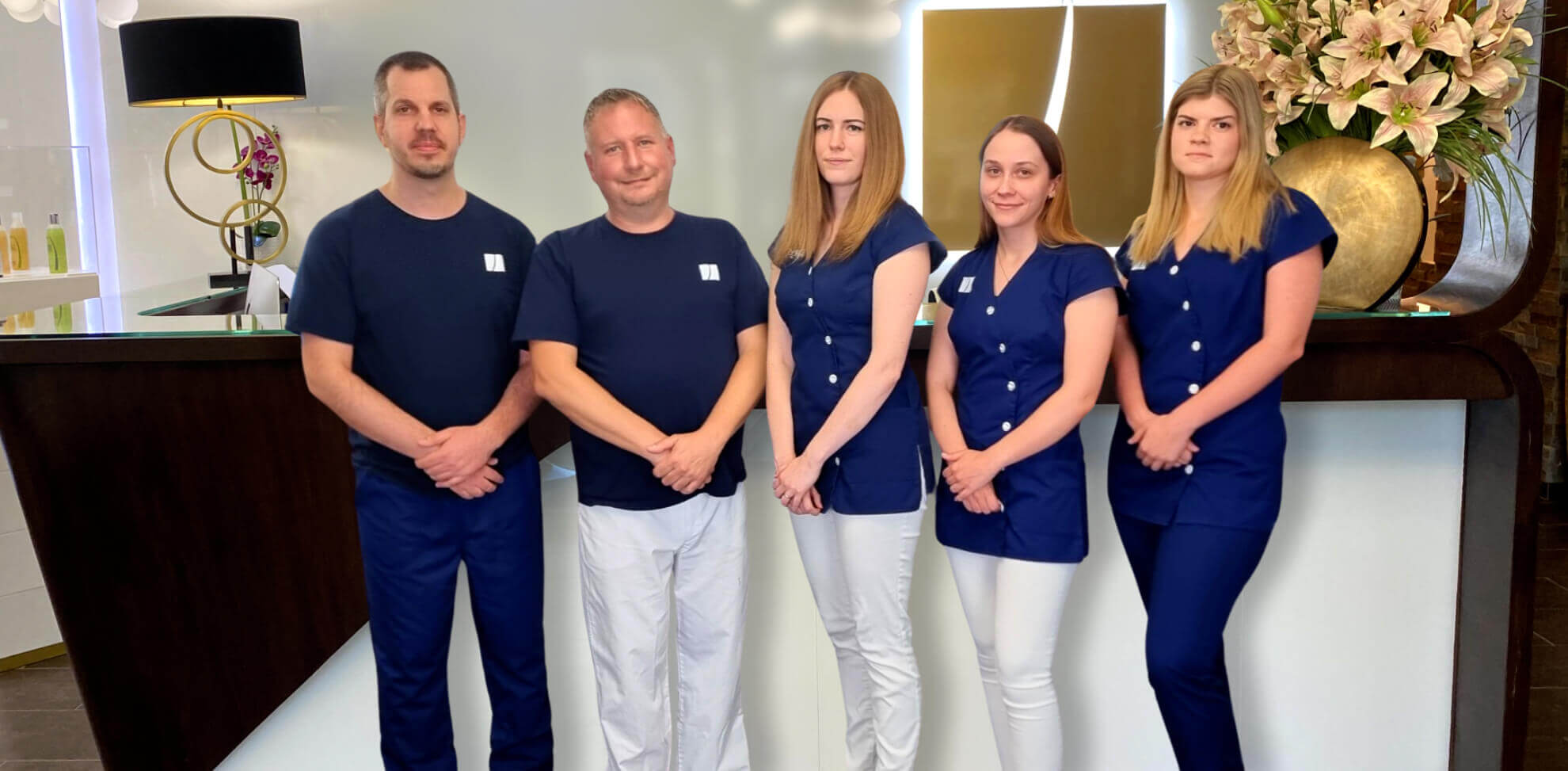 PHAEYDE Transplantácia vlasov clinic Tím